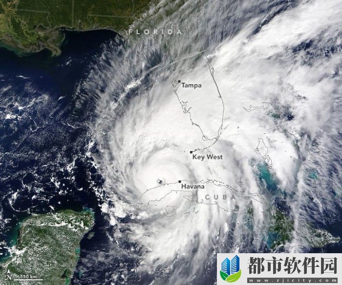 飓风“伊恩”进入墨西哥湾 朝着佛罗里达州的西海岸前进